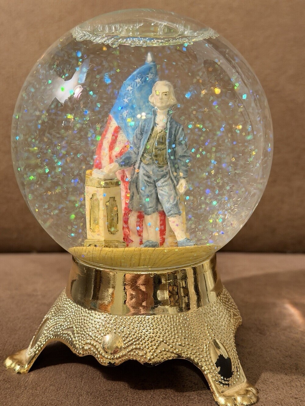 Vtg 80s Eleco George Washington Glittery Snow Globe Patriotic Flag, Presidential